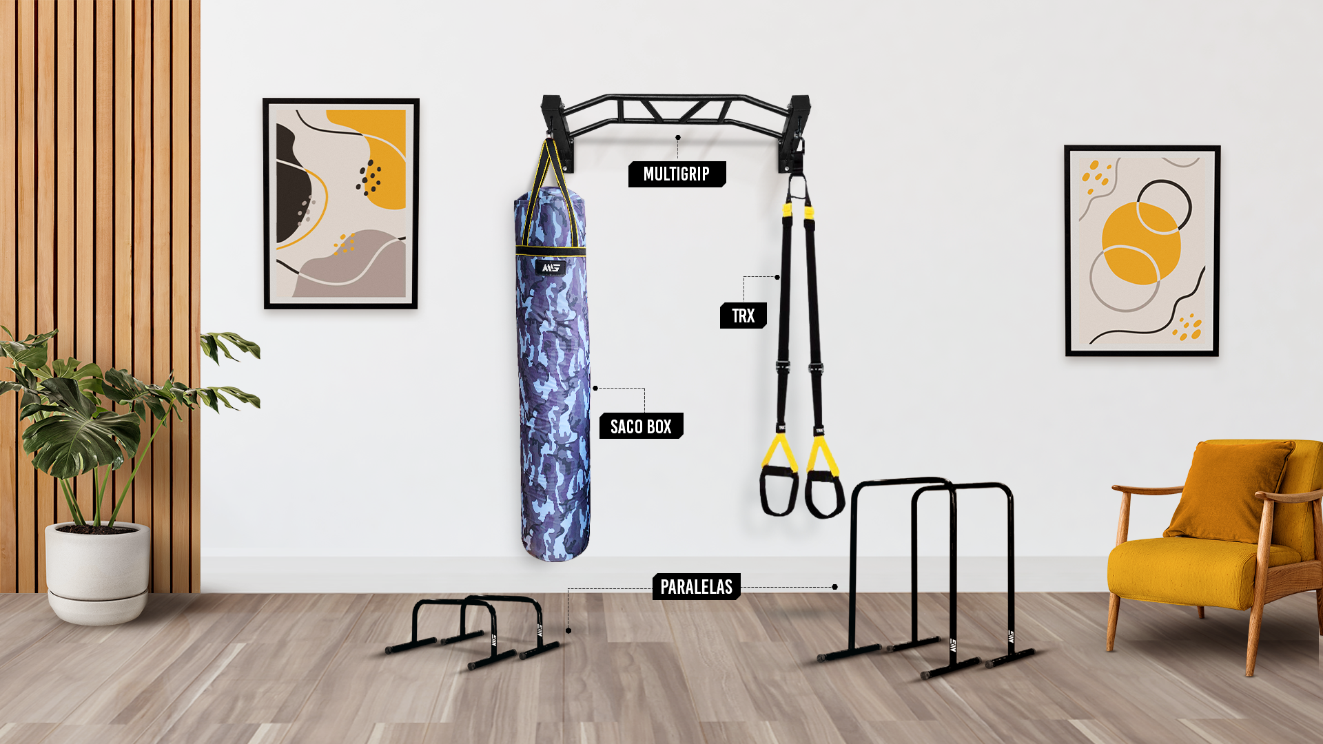 Setup completo de minigym en casa para calistenia, equipado con barra de dominadas multigrip, saco de boxeo, cuerdas de suspensión y barras paralelas para entrenamiento con peso corporal