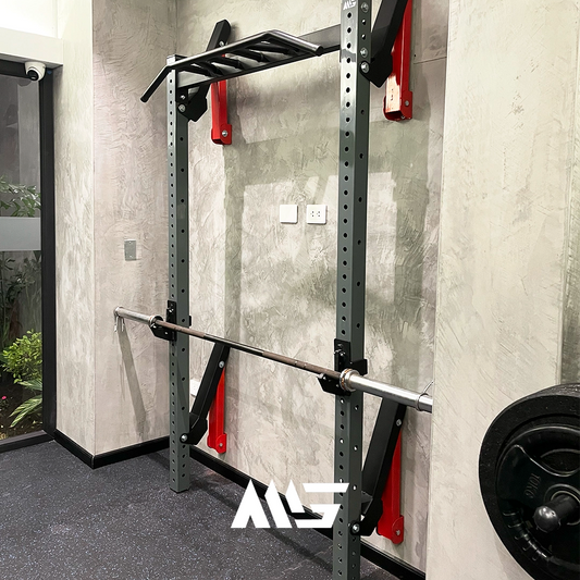 Rack plegable X MiniGym instalado en pared – rack compacto para entrenamiento en casa o gimnasio

